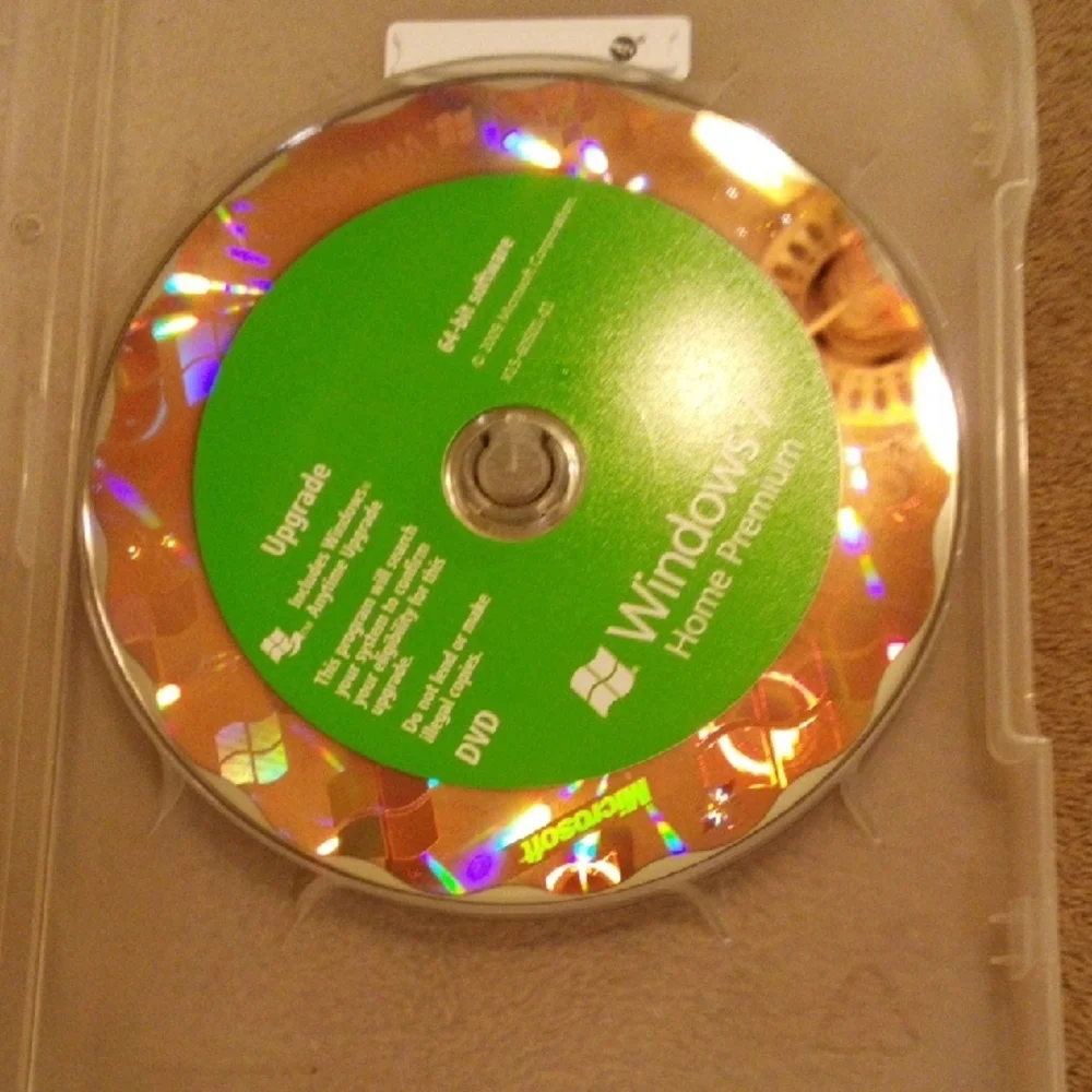 Microsoft Windows 7 Home Premium in Green Box